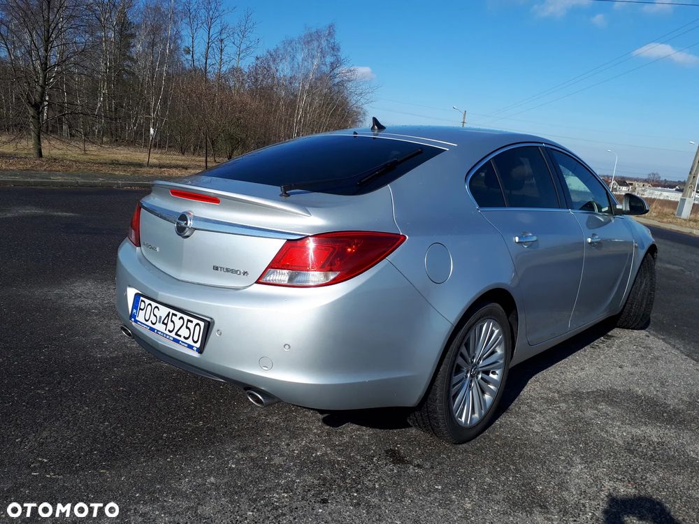 Opel Insignia - 1