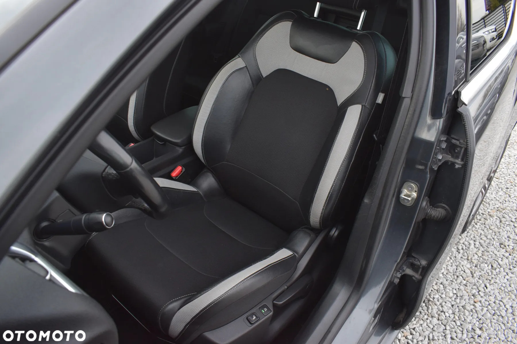 Citroën DS4 HDi 115 Chic - 7