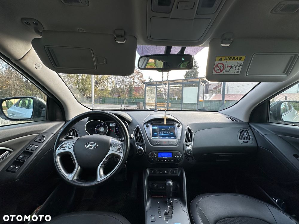 Hyundai ix35 2.0 CRDi 4WD Automatik Fifa World Cup Gold Edition - 11