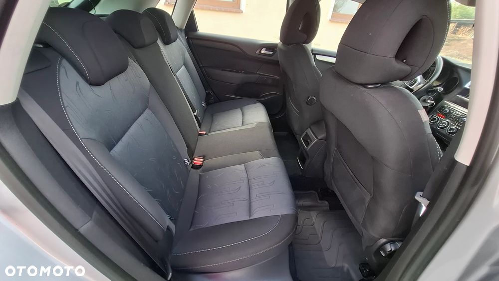Citroën C4 VTi 95 Selection - 23