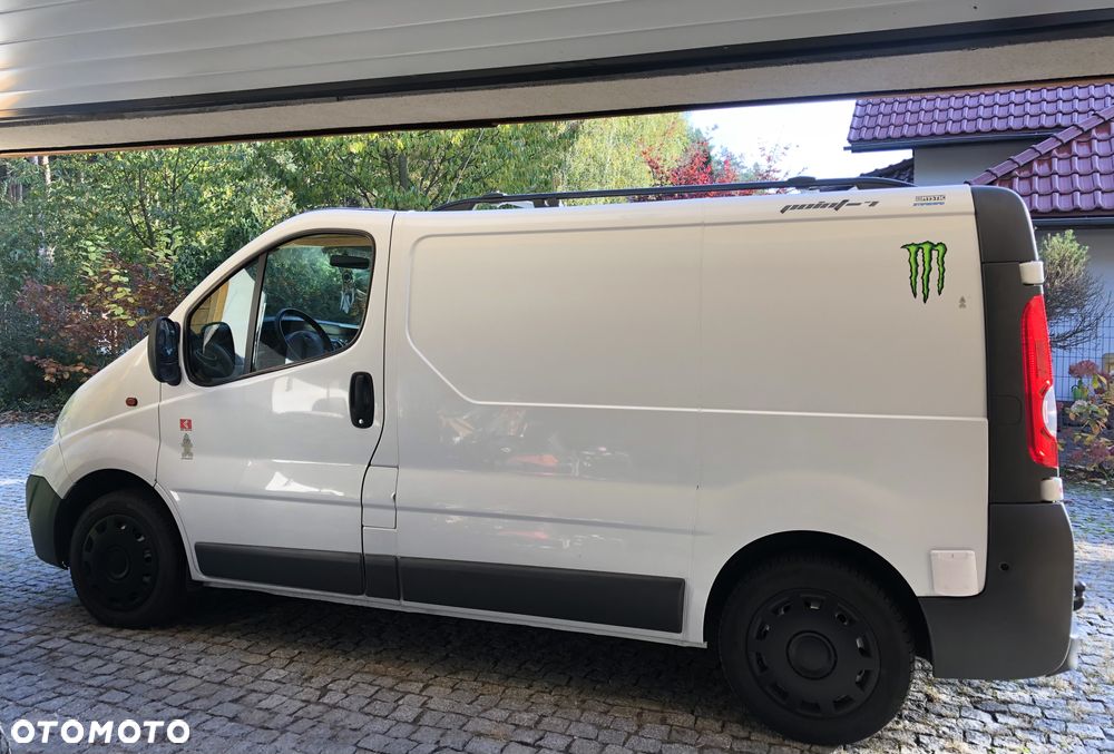 Opel VIVARO - 15