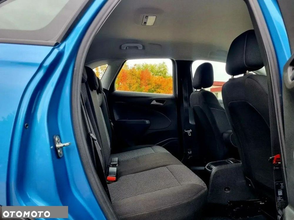 Opel Crossland X - 12