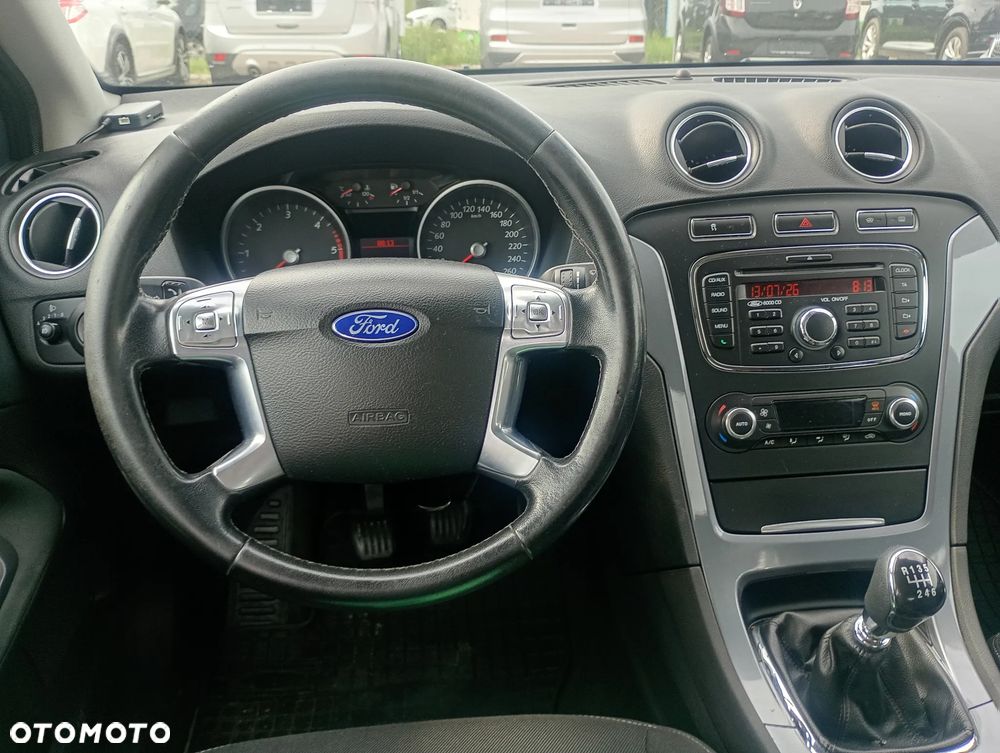 Ford Mondeo 2.0 TDCi Ambiente MPS6 - 27