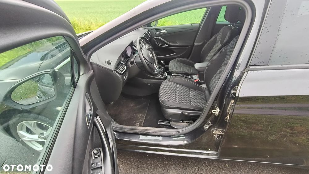 Opel Astra 1.4 T Dynamic - 10
