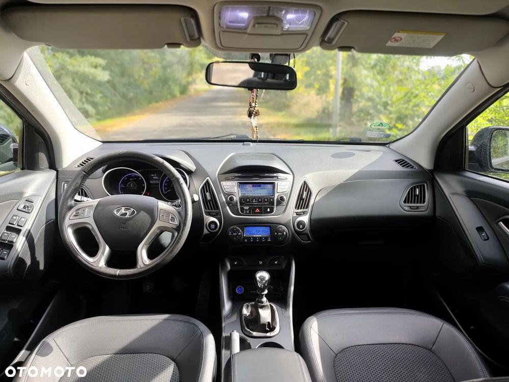 Hyundai ix35 - 12