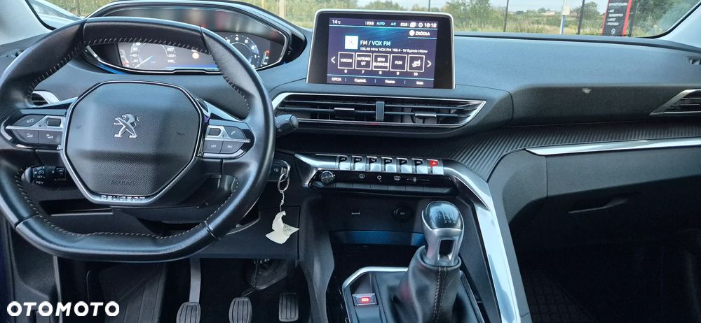 Peugeot 3008 1.2 PureTech Active Pack S&S - 22