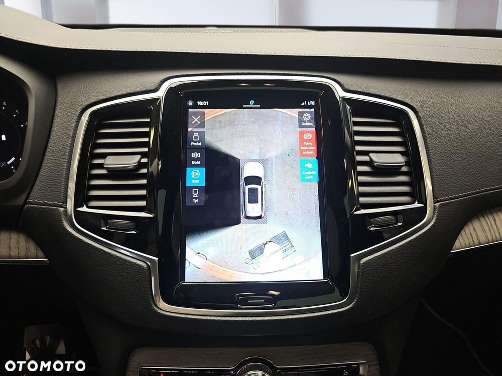 Volvo XC 90 B5 D AWD Plus Bright 7os - 18