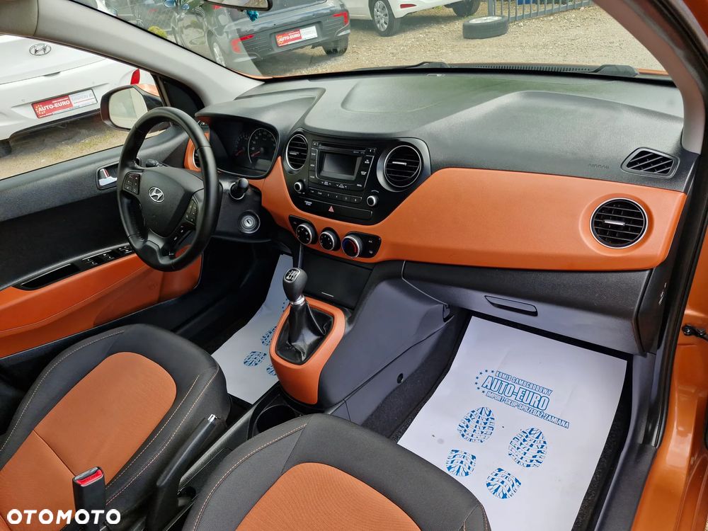 Hyundai i10 1.0 Premium - 21