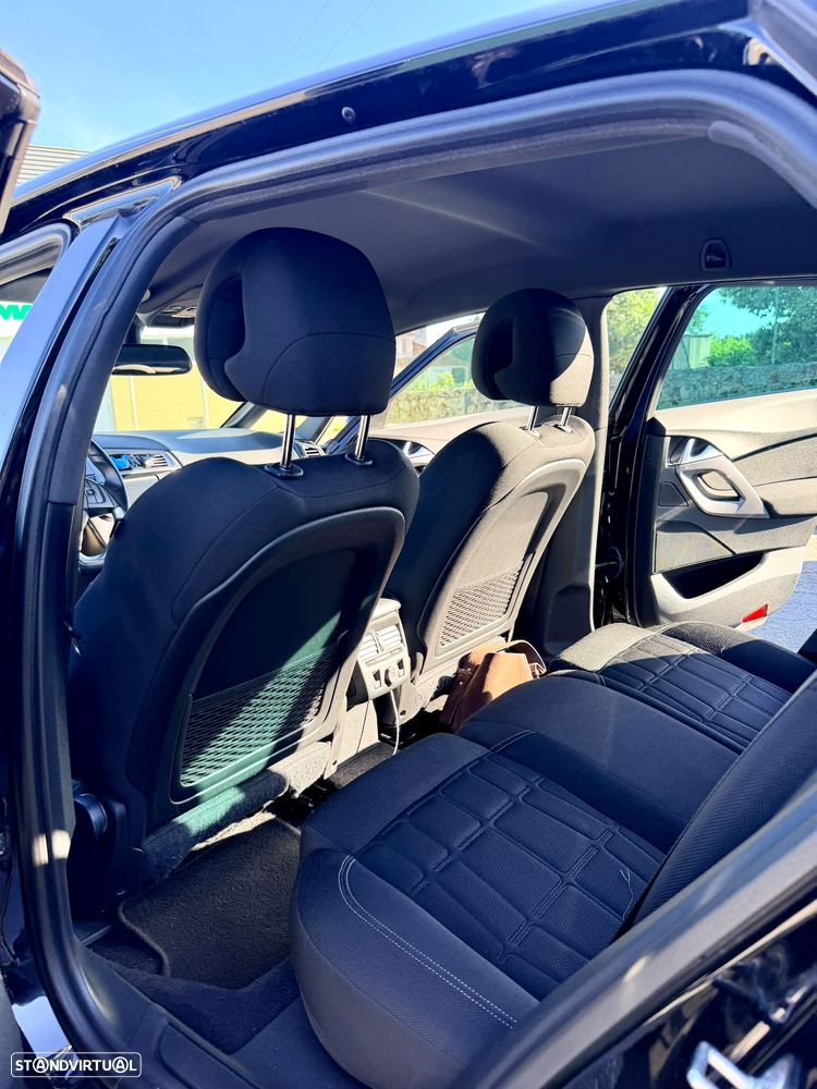 Citroën DS5 THP 155 Chic - 13