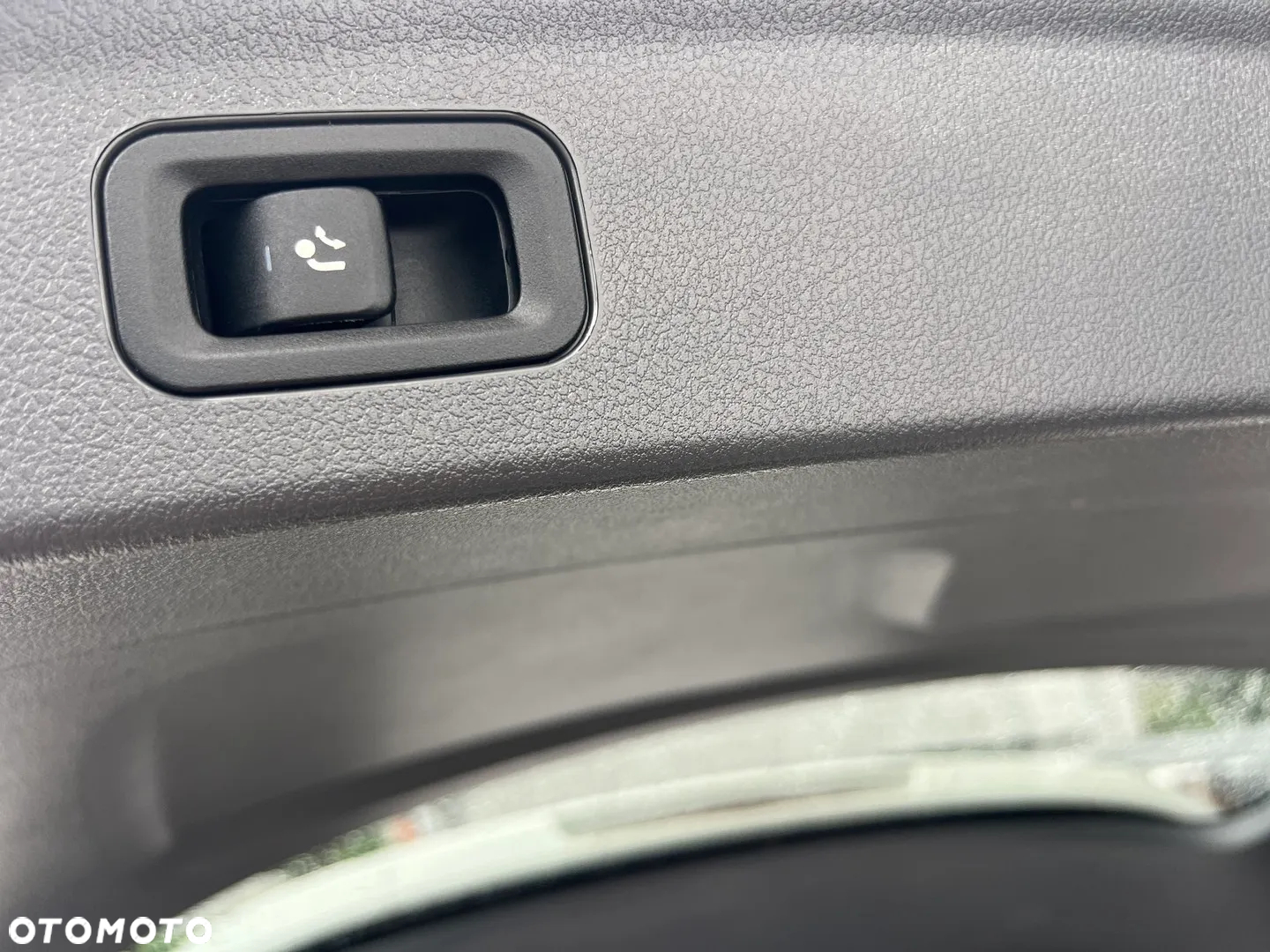 Mercedes-Benz GLE 300 d 4-Matic - 15