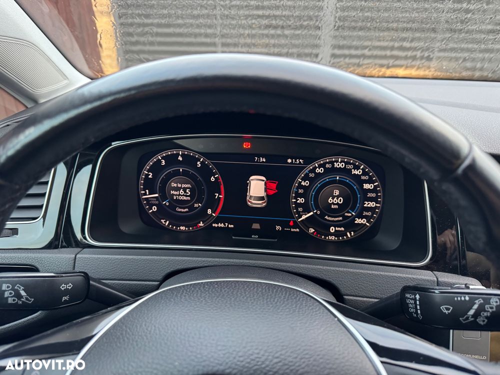 Volkswagen Golf 1.4 TSI Highline - 11