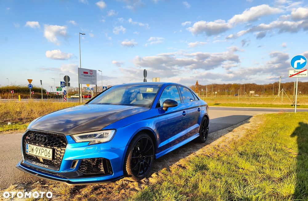 Audi RS3 Limousine 2.5 TFSI Quattro S tronic - 2