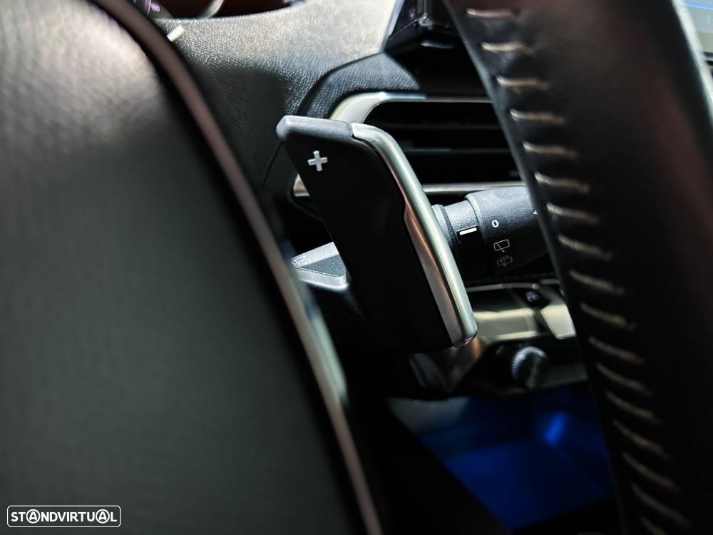 Peugeot 5008 1.5 BlueHDi Allure Pack EAT8 - 28