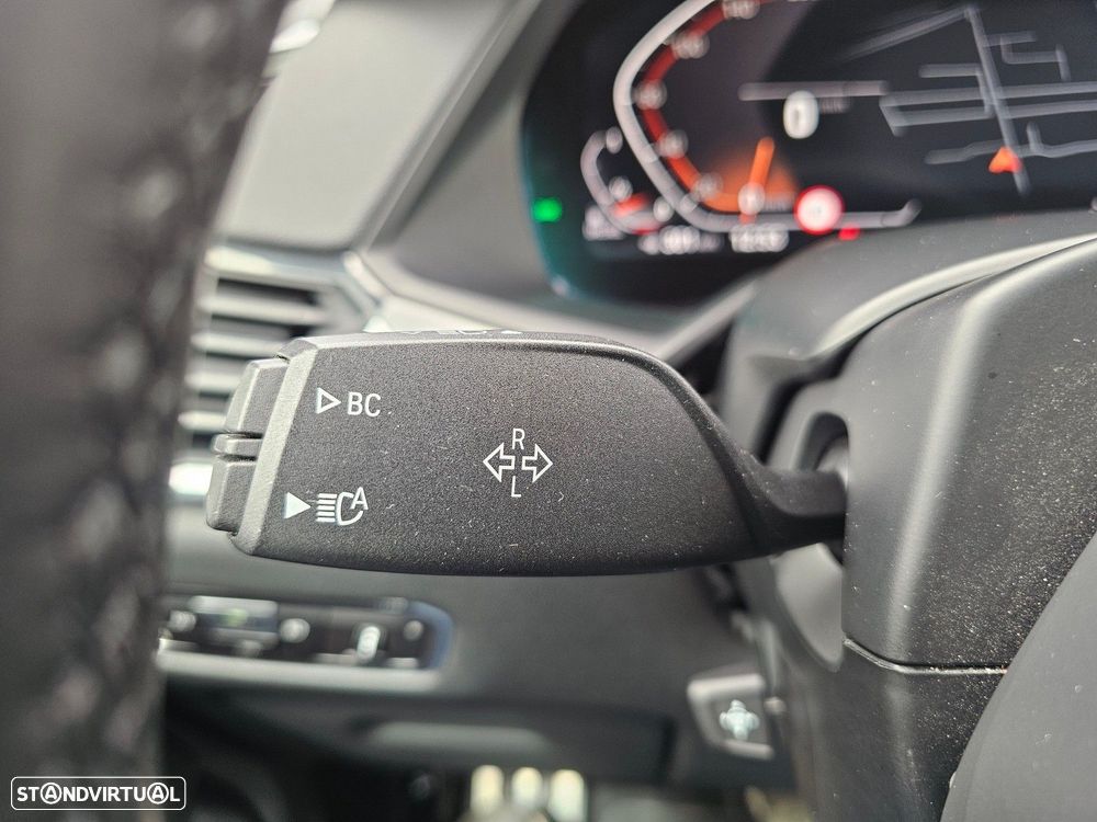 BMW X6 40 d xDrive Pack M - 28