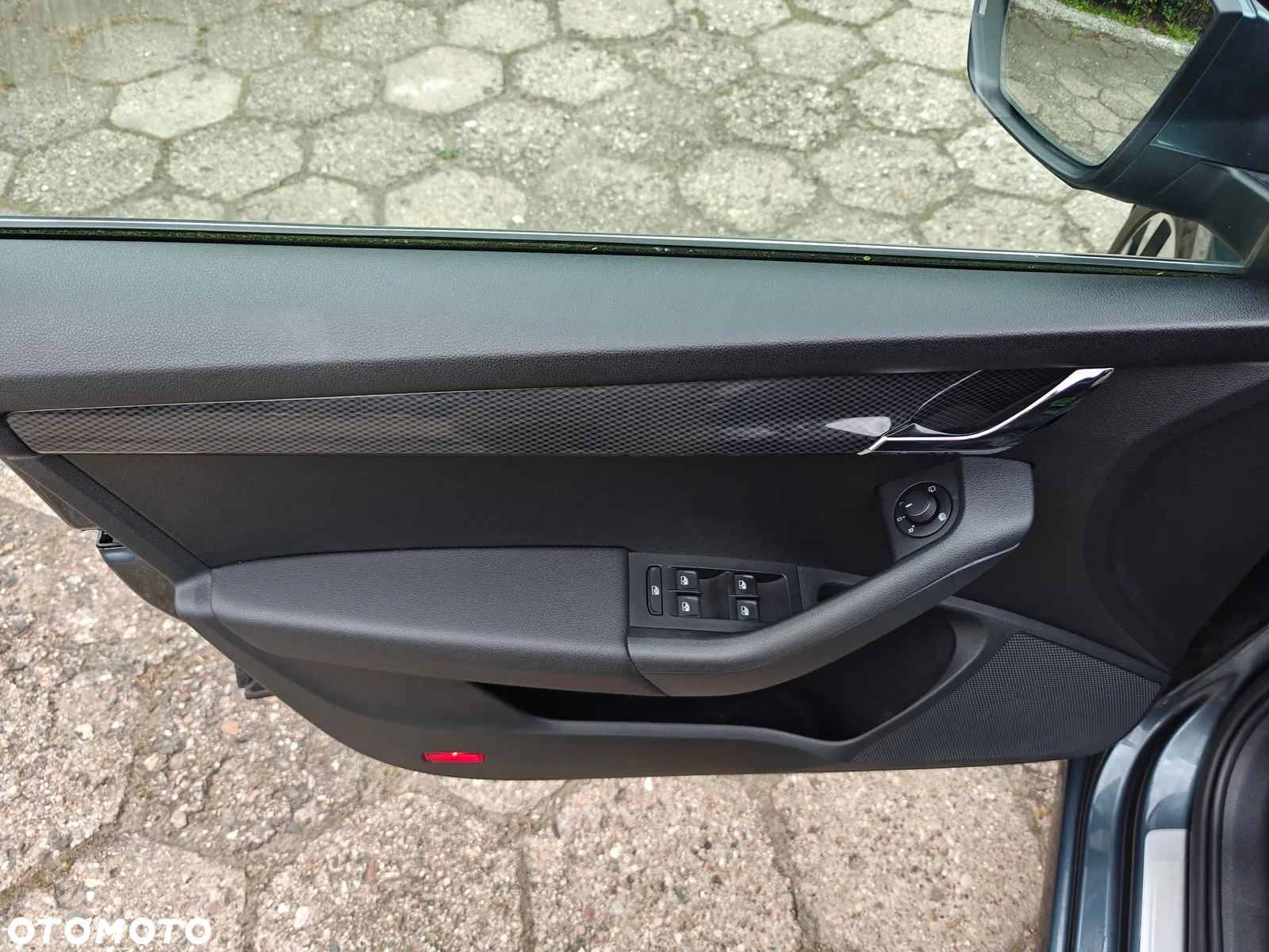Skoda Octavia 2.0 TSI RS DSG - 11