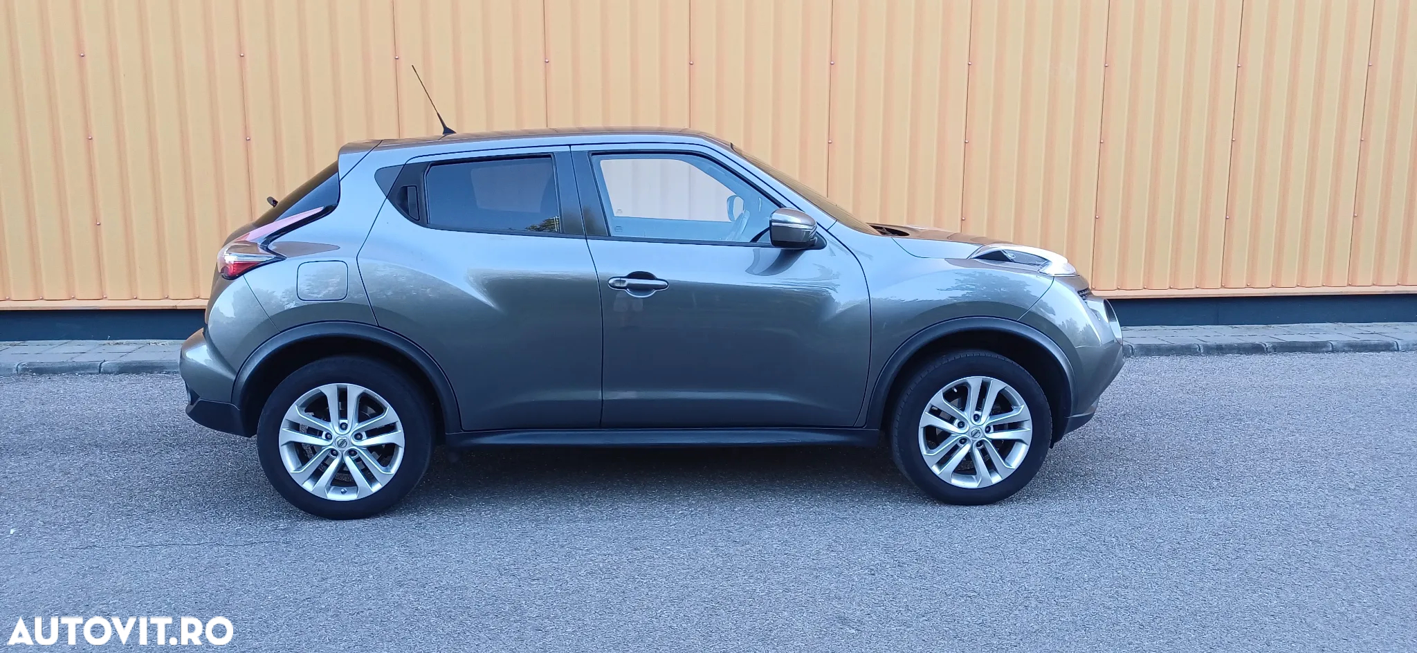 Nissan Juke 1.6 Acenta - 3