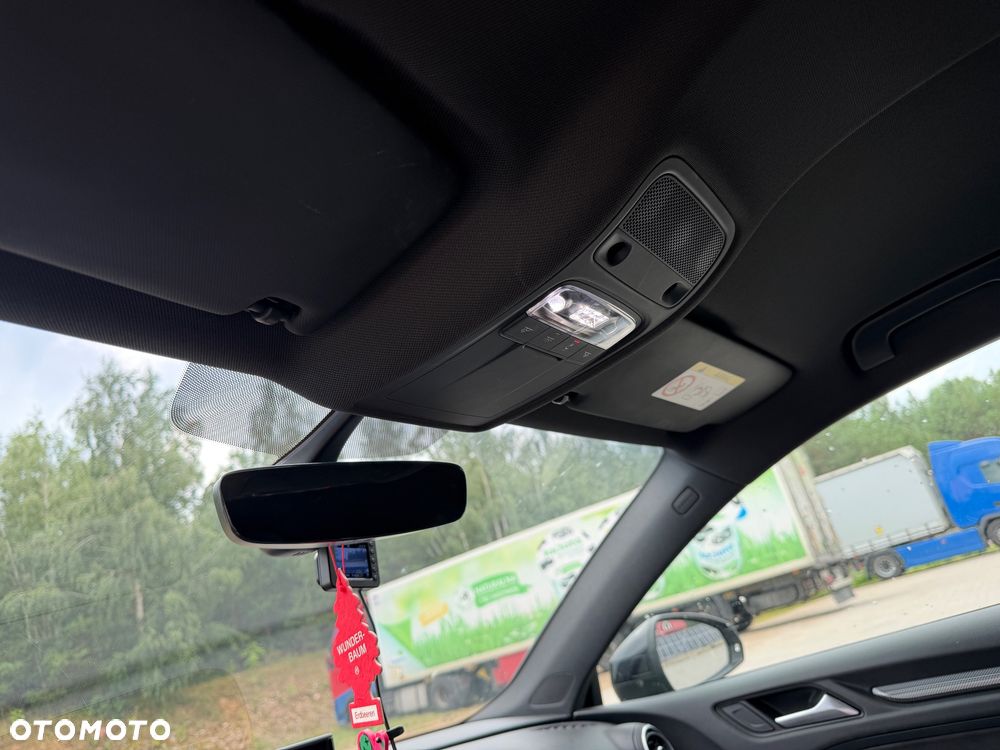 Audi A3 Limousine 35 TFSI Sport S tronic - 30