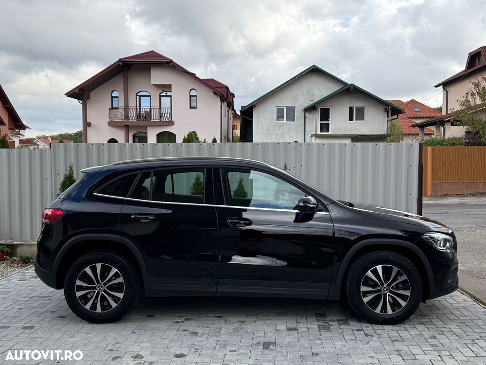 Mercedes-Benz GLA 200 d 4Matic 8G-DCT - 29