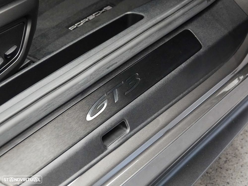 Porsche 911 (992) GT3 Touring Package PDK - 29