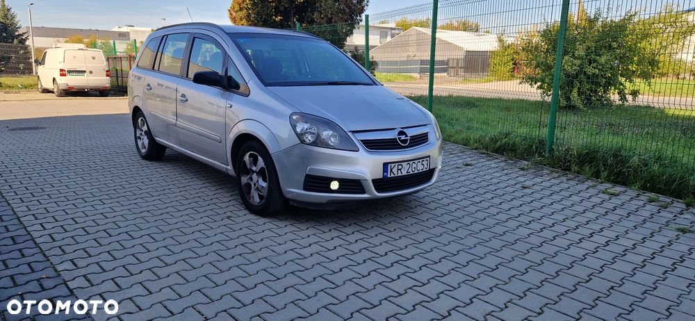 Opel Zafira 2007 photo 2