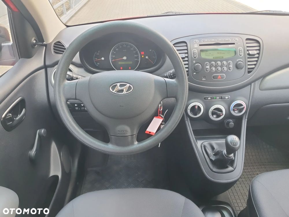 Hyundai i10 1.1 Base - 16