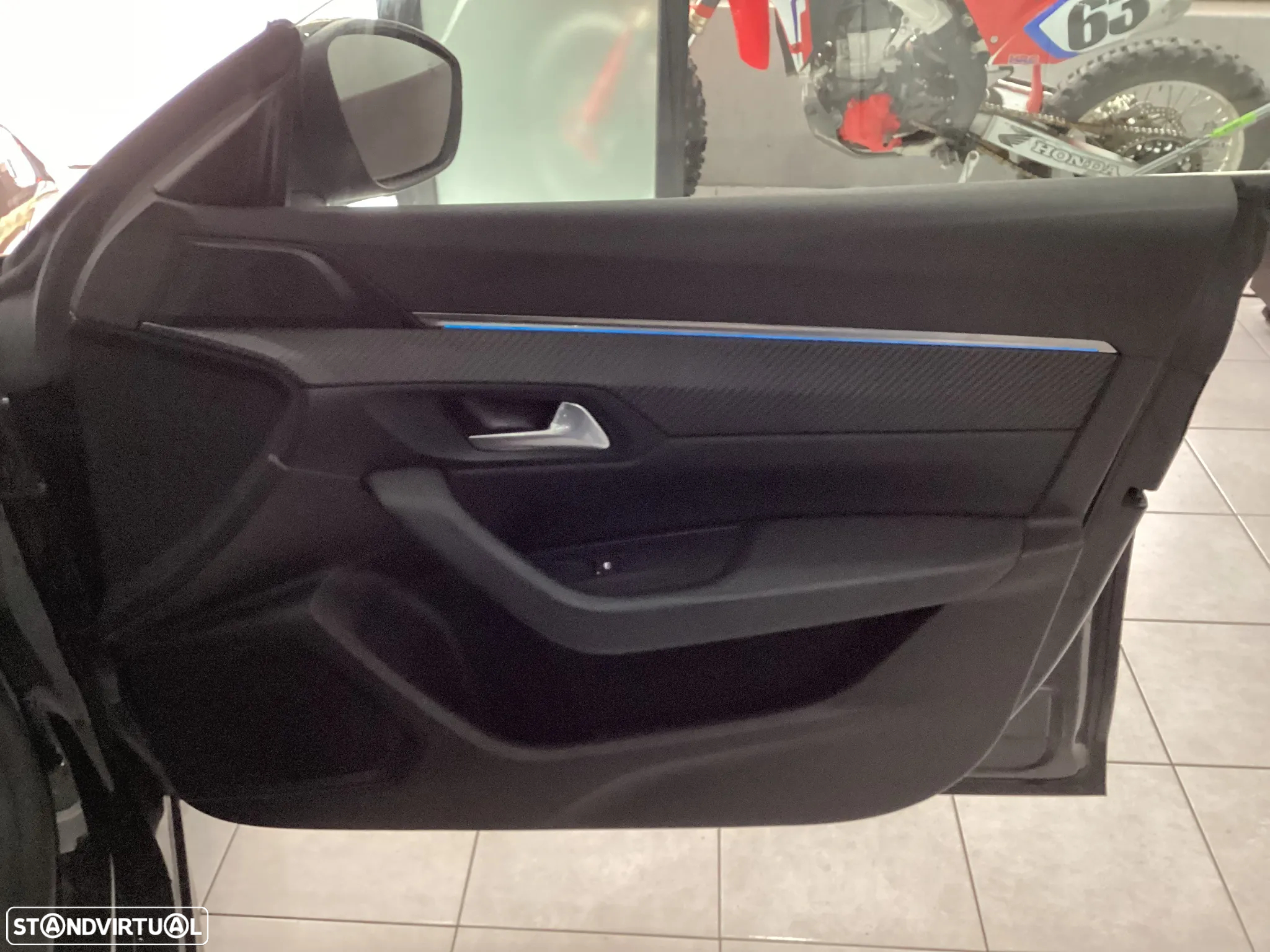 Peugeot 508 SW 1.5 BlueHDi Allure Pack EAT8 - 29
