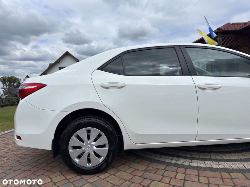 Toyota Corolla 1.4 D-4D Active EU6 - 15