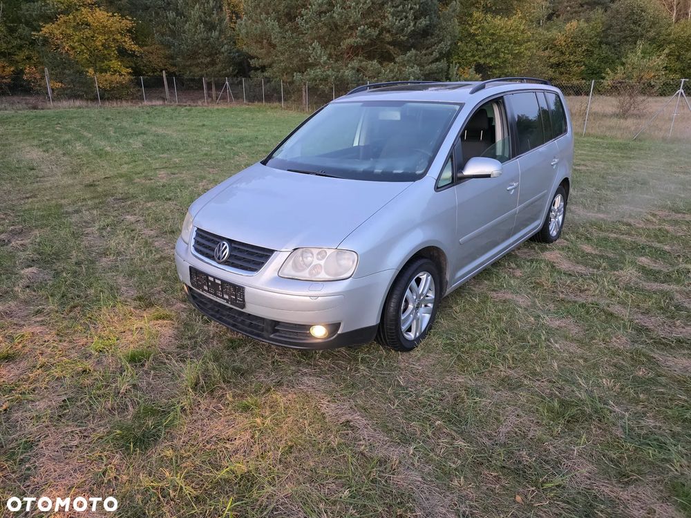 Volkswagen Touran 1.6 FSI - 23