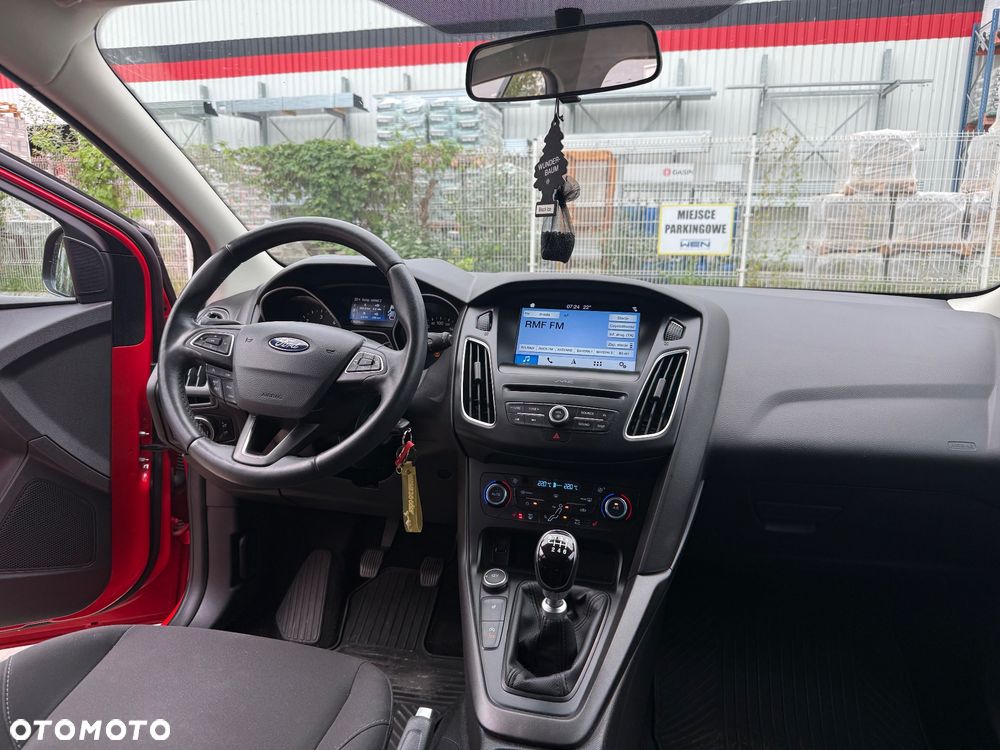 Ford Focus - 10