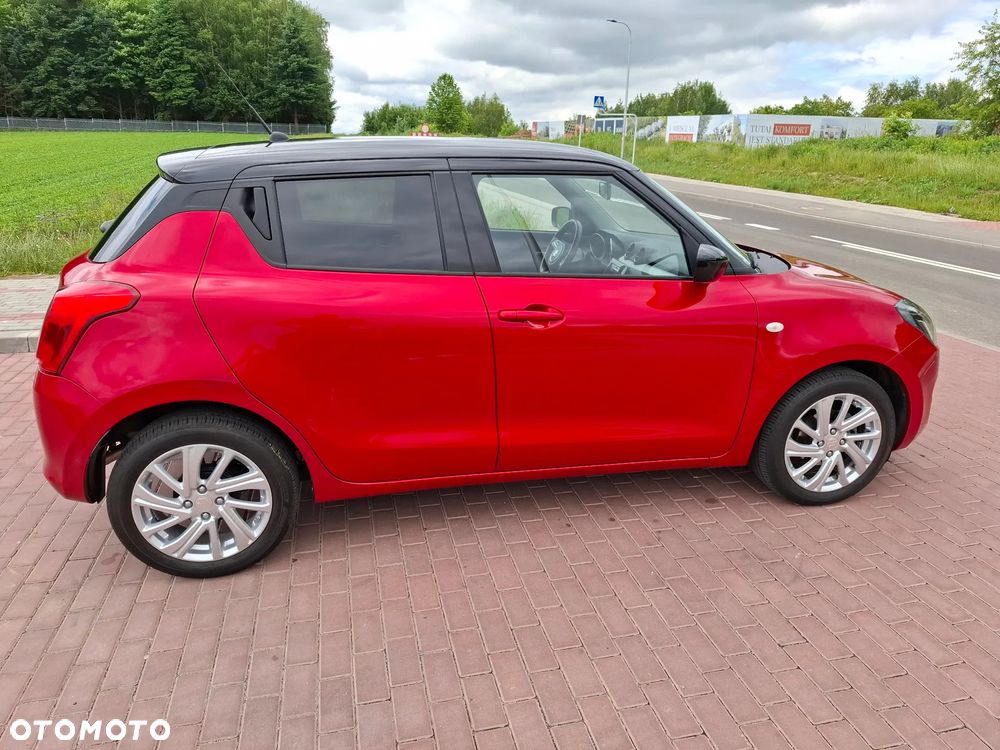 Suzuki Swift 1.2 Dualjet SHVS Premium Plus CVT - 6