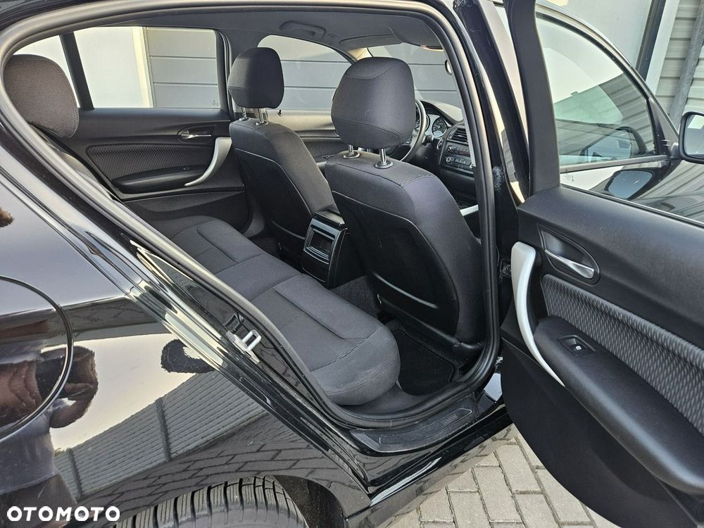 BMW Seria 1 116i Sport Line - 29