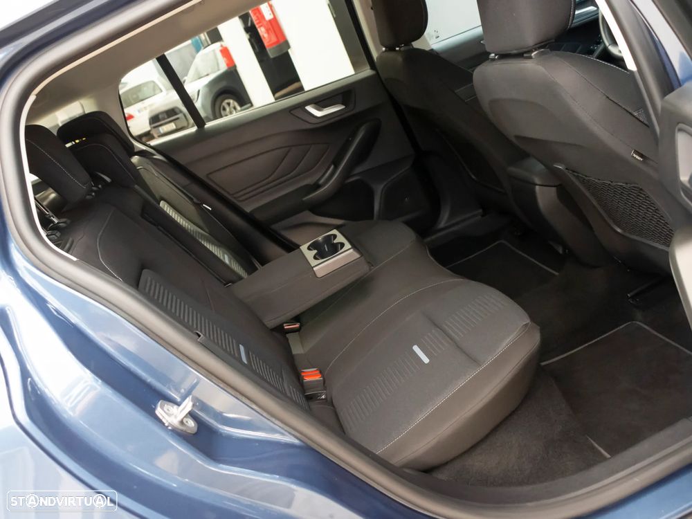 Ford Focus SW 1.0 EcoBoost MHEV Active - 12