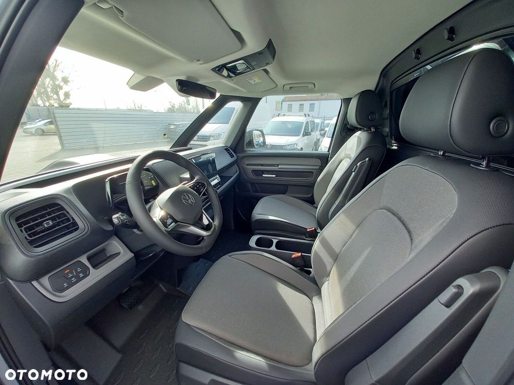 Volkswagen ID. Buzz Cargo 150 kW (204 PS) / skrzynia biegów: automatyczna 1 biegowa rozstaw osi: 2988 mm - 12