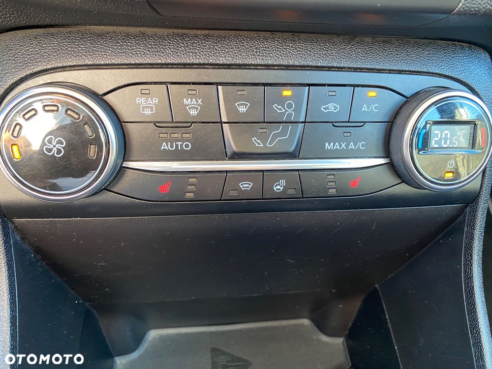 Ford Fiesta - 23