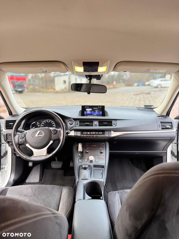 Lexus CT 200h Elegance - 25