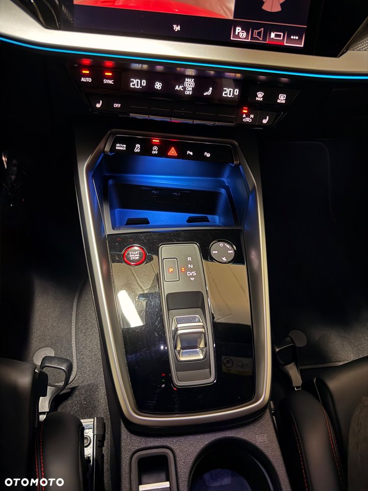 Audi RS3 Limousine TFSI Quattro S tronic - 12