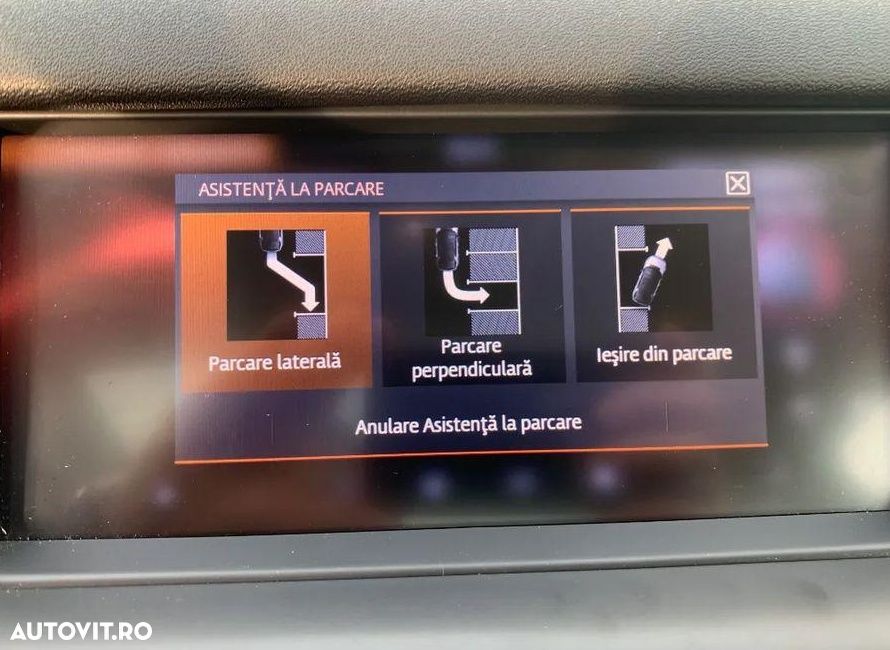 Land Rover Discovery Sport 2.0 l TD4 HSE Luxury Aut. - 23