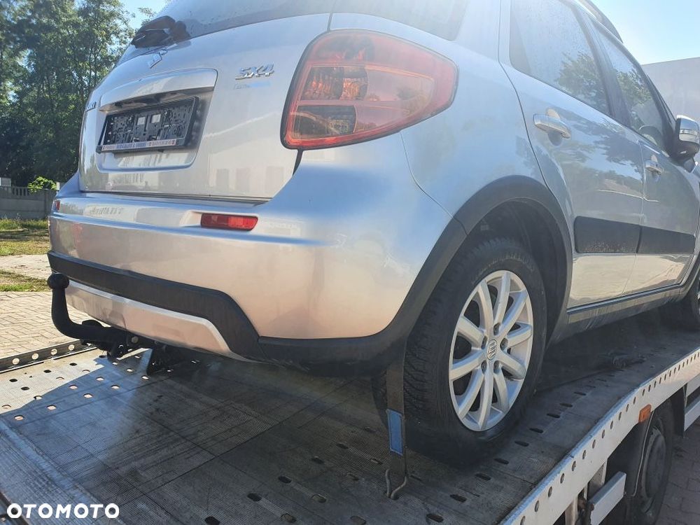 lampa tył prawa Suzuki SX4