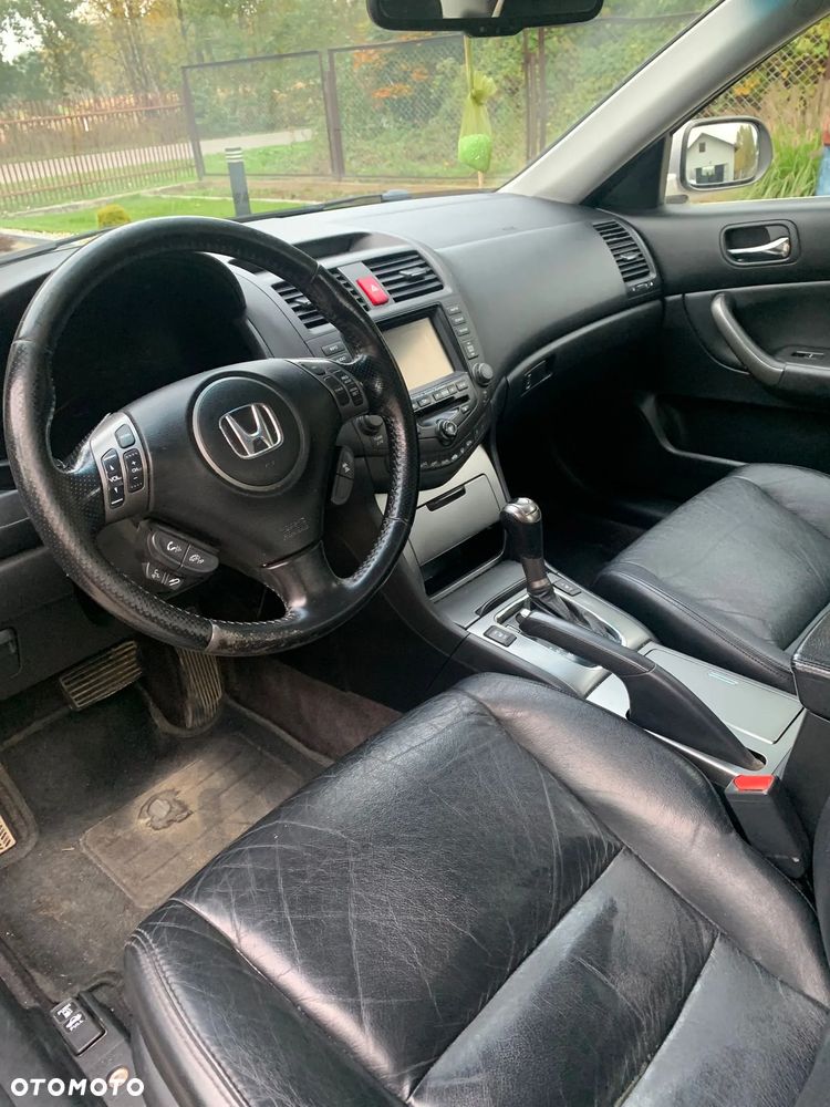 Honda Accord 2.4 Executive - 14