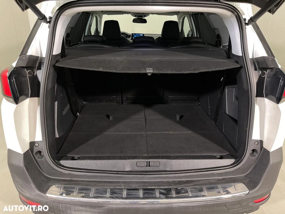 Peugeot 5008 - 14