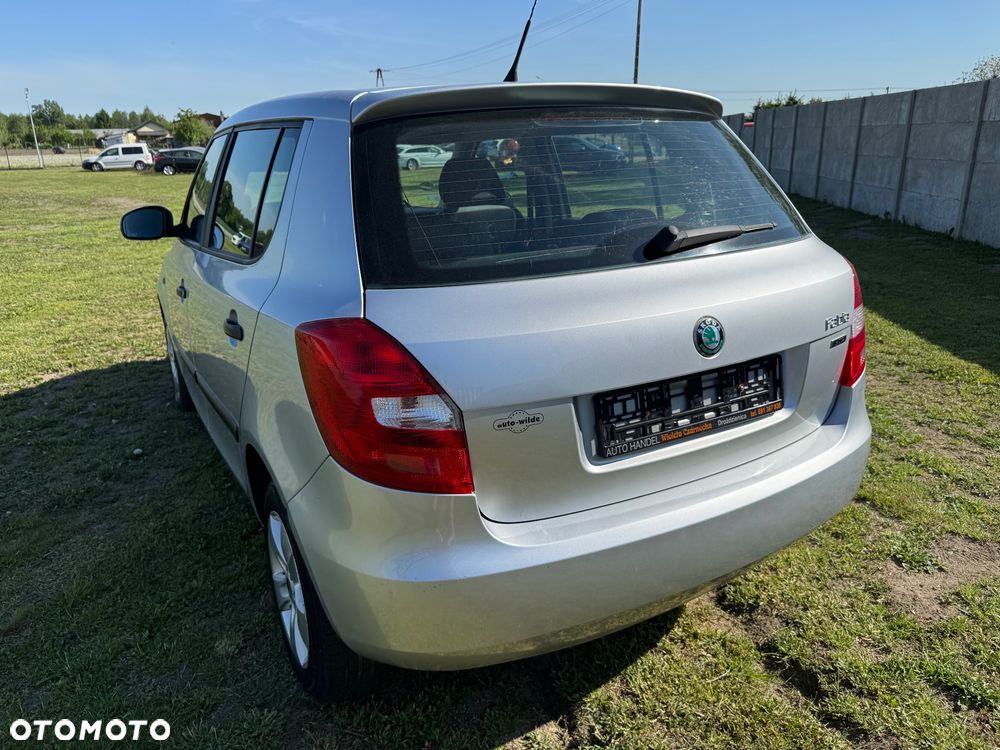 Skoda Fabia 1.2 HTP - 5