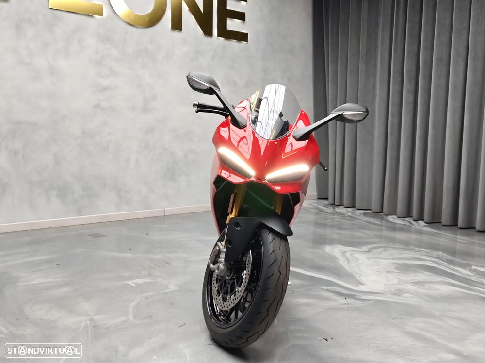 Ducati Panigale V2 S - 2
