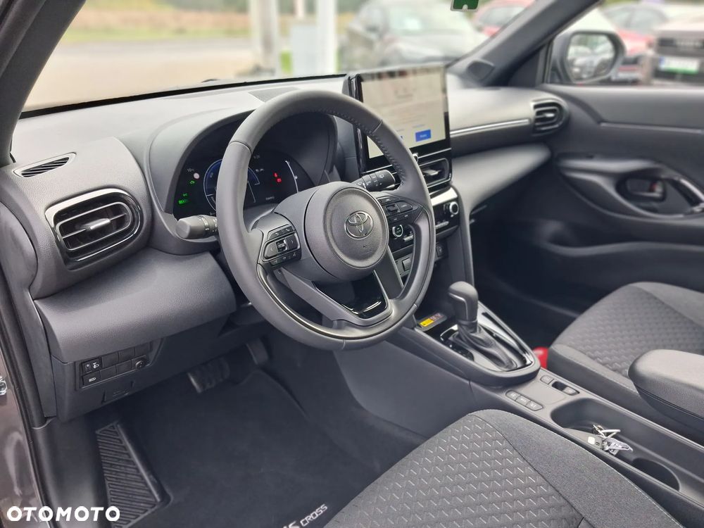 Toyota Yaris Cross Hybrid 1.5 Style - 18