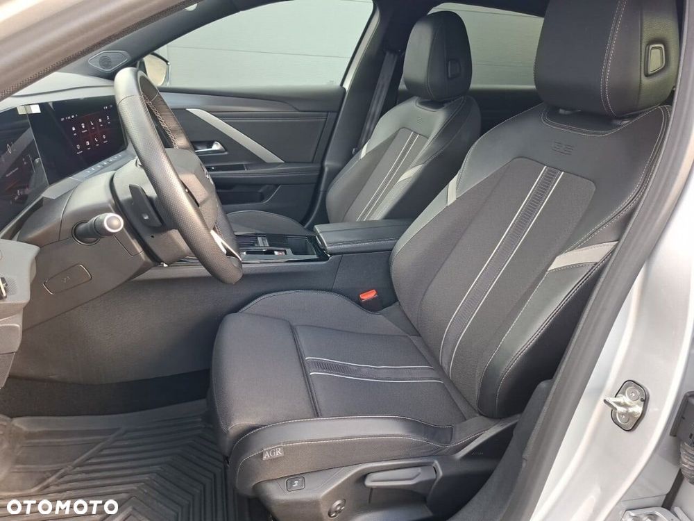 Opel Astra - 10