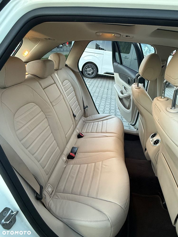 Mercedes-Benz GLC - 8