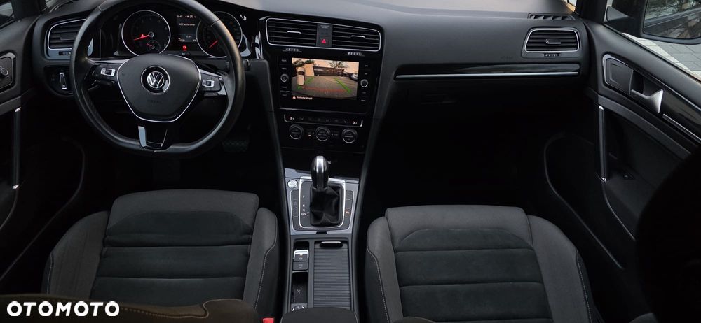 Volkswagen Golf 1.5 TSI BMT Comfortline DSG - 8