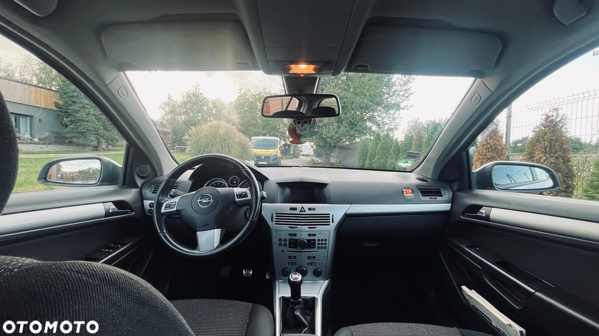 Opel Astra 1.6 - 11