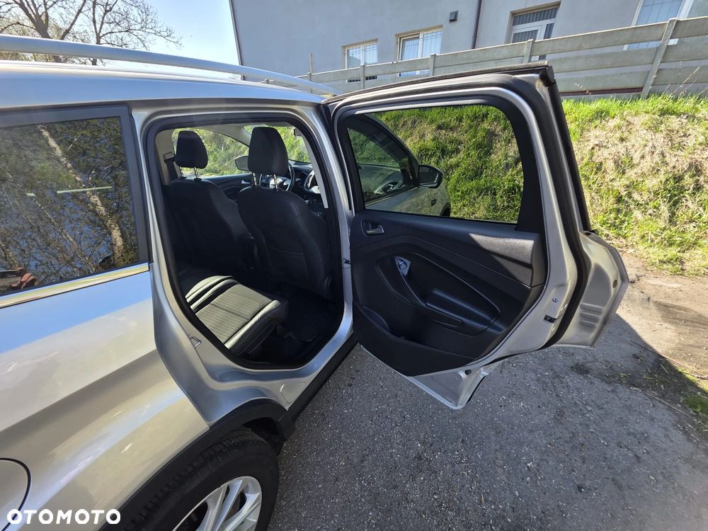 Ford Kuga - 20