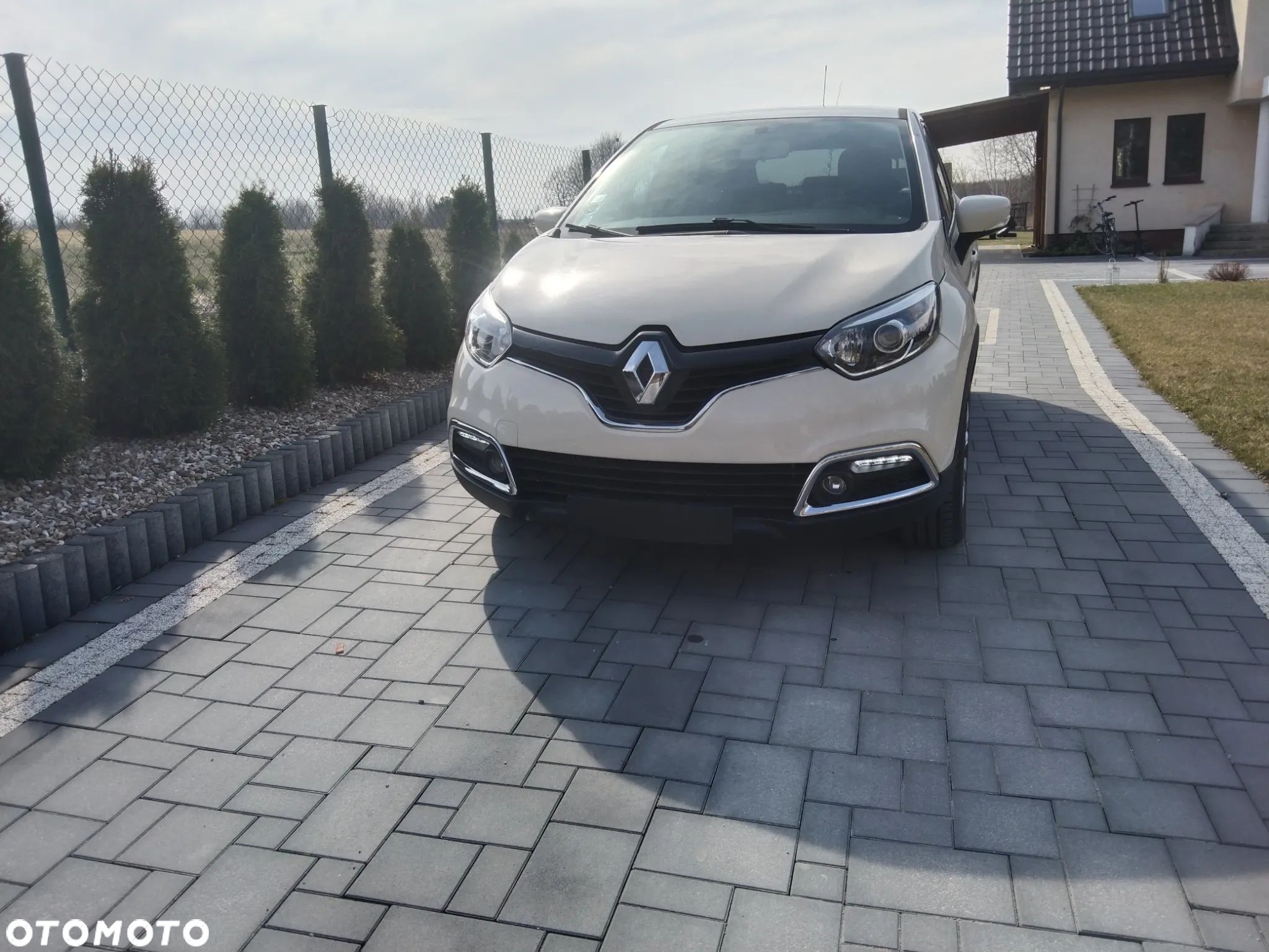 Renault Captur (ENERGY) dCi 90 INTENS - 1