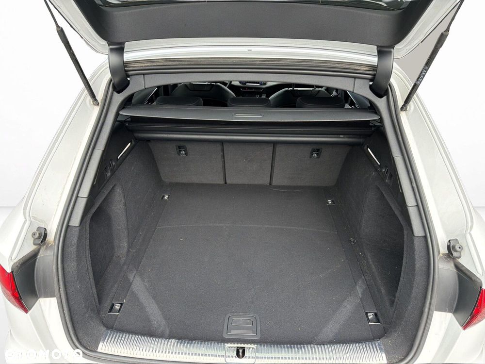 Audi A4 Avant - 10